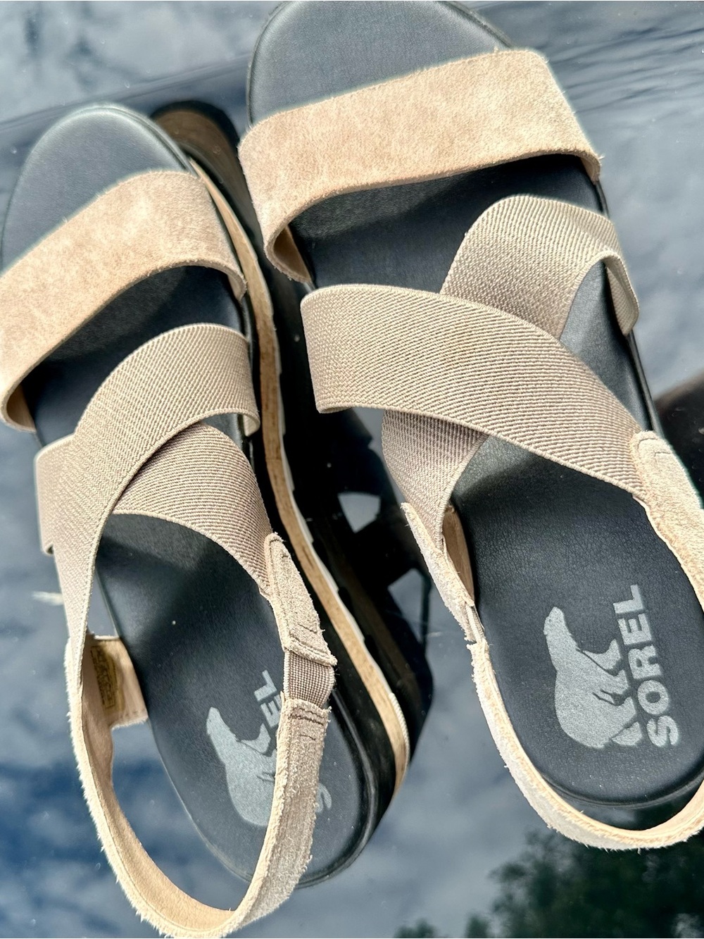 Sorel Women's Taupe Crisscross Strap Sandals